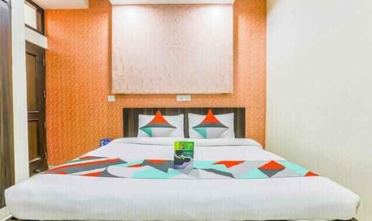 Fabexpress Mayank Palace 3*