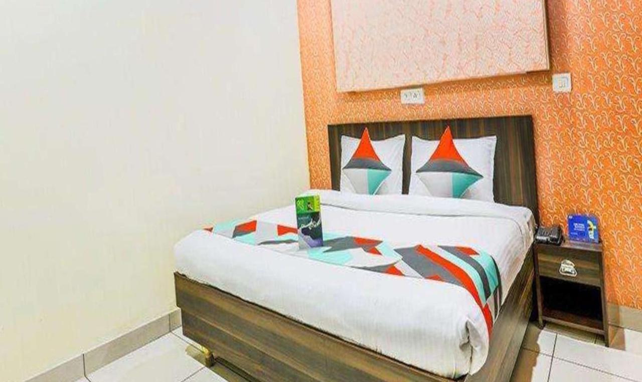 Fabexpress Mayank Palace 3*